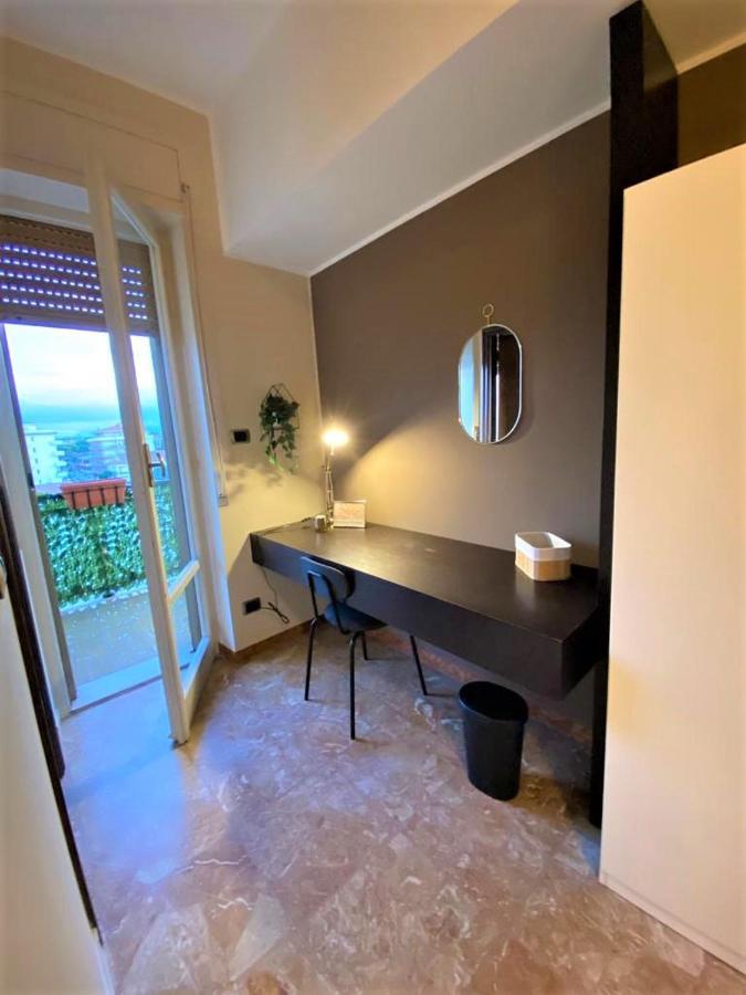 Casa Viola A 900 Mt Dalla Staz. Centrale بيسكارا المظهر الخارجي الصورة