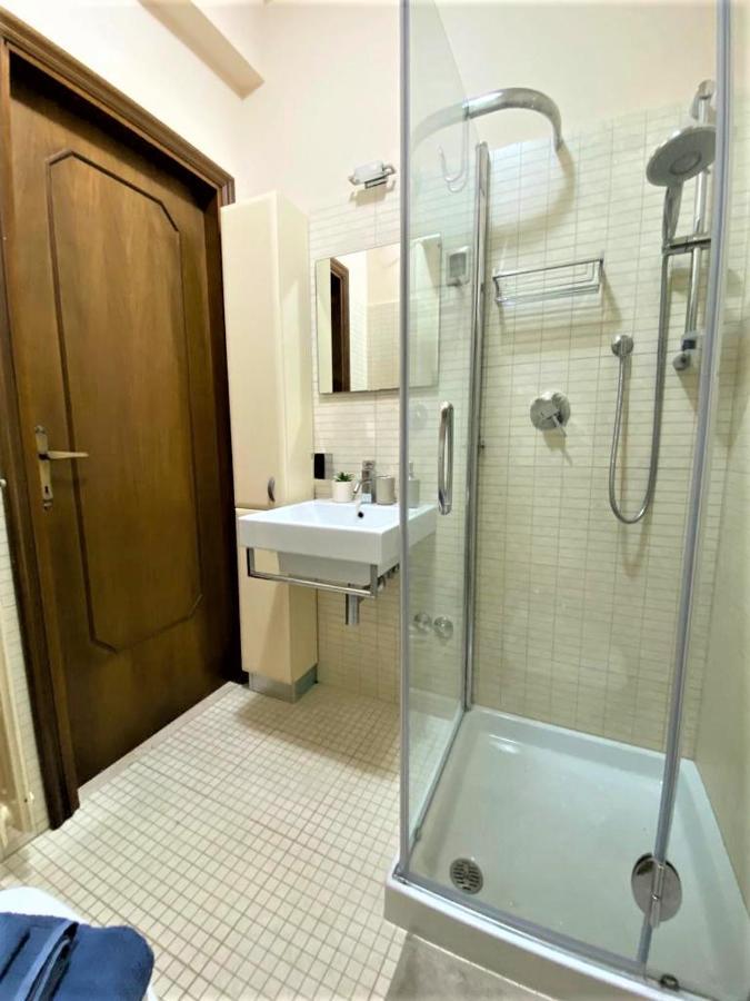 Casa Viola A 900 Mt Dalla Staz. Centrale بيسكارا المظهر الخارجي الصورة
