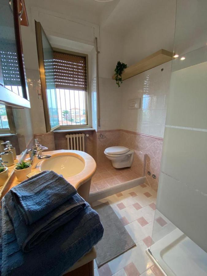 Casa Viola A 900 Mt Dalla Staz. Centrale بيسكارا المظهر الخارجي الصورة