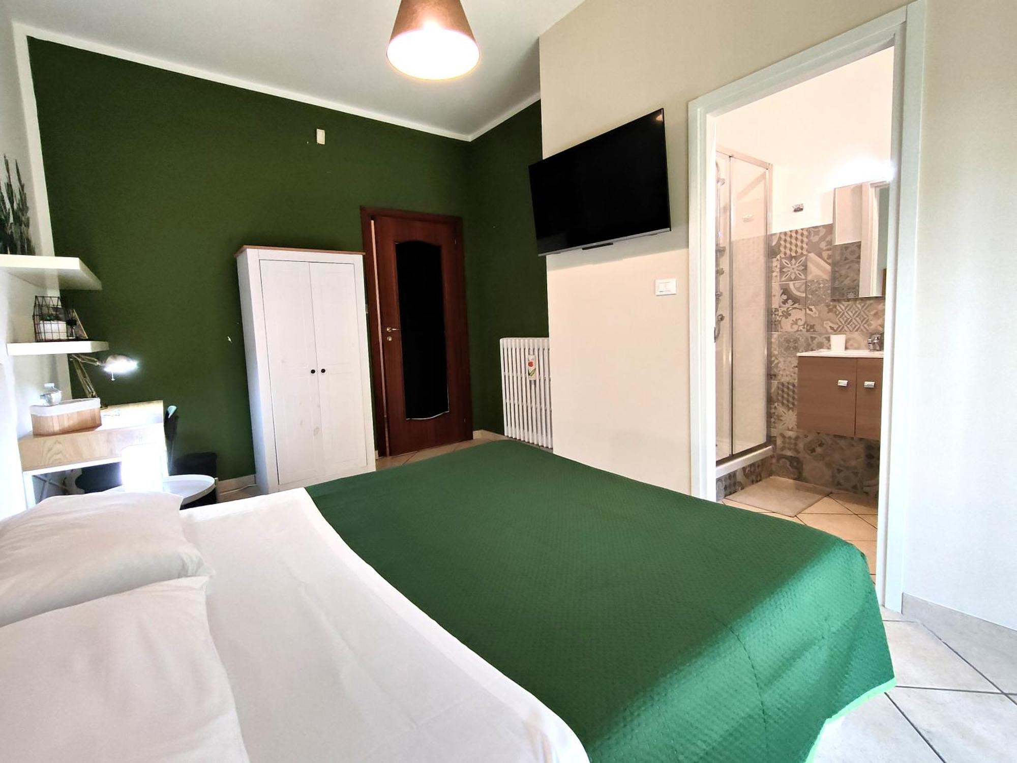 Casa Viola A 900 Mt Dalla Staz. Centrale بيسكارا المظهر الخارجي الصورة